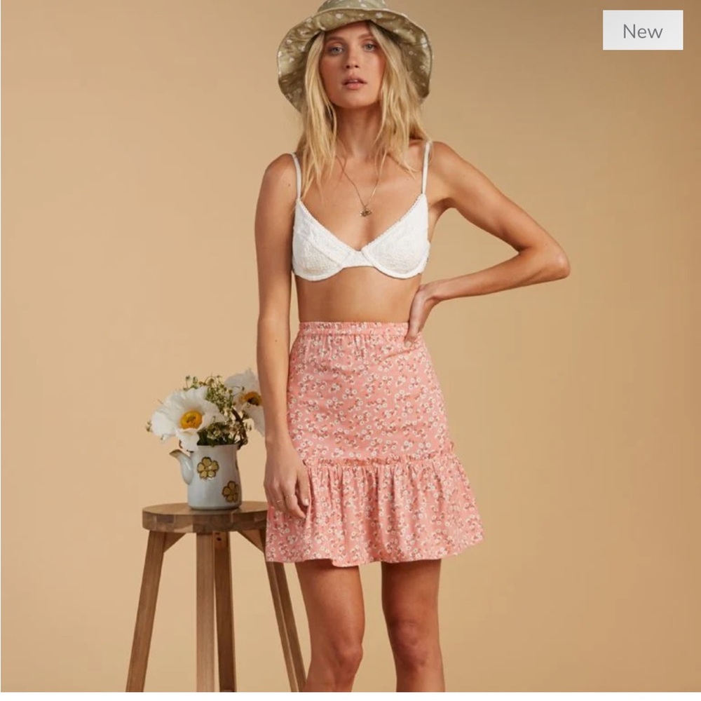 Billabong Pink Floral Ruffle Mini Skirt
